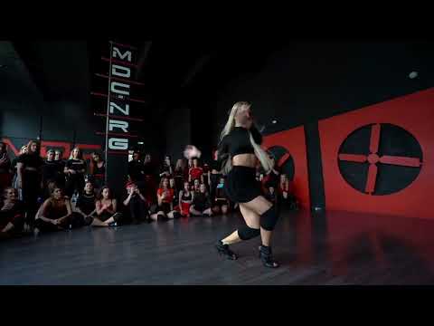 NRG VOGUE CAMP VOL. 7 Polly Oricci