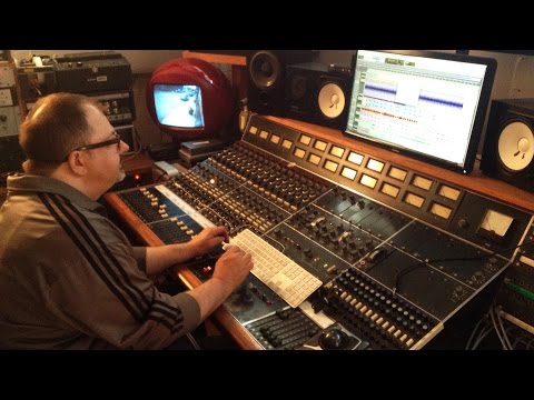 Mixing the Hard Way w/ Scotty Hard