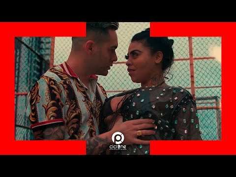 Nina Capelly e MC Renan - Postura de Cria (Ciclone Filmes) DJ PAULINHO