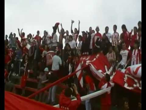 "Sportivo Las Parejas vs Atlet. Club San Martin ~ â™«â™ª Esta es la banda que esta alentando â™ªâ™«" Barra: Los Leones del Este • Club: San Martín de Mendoza