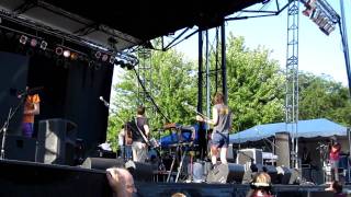 Liars - No Barrier Fun - Live at Pitchfork 2010 Music Festival