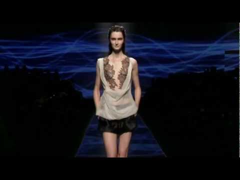Alberta Ferretti Spring/Summer 2013 Fashion Show