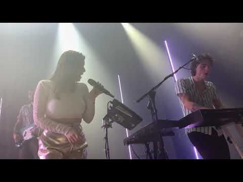 RONDÉ - Be Mine [[Live at TivoliVredenburg Utrecht 29/12/2019]]