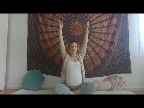 Soft flow yoga ca 30 min. (30 v. gravid)
