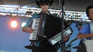 Bonne Musique Zydeco Band featuring Stephen Guillory