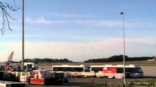 preview picture of video '✈ LEAS - Despegue aeropuerto de Asturias / Take off  Asturias airport - Airbus 320 Iberwolrd'