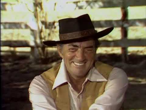 Dean Martin's Christmas in California 1977 with Jonathan Winters..Crystal Gayle..Jerry Reed