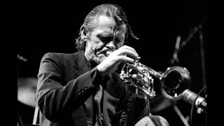 Chet Baker - Round Midnight (Cool Cat Version)