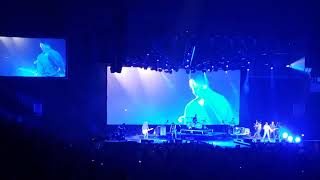 Dierks Bentley - Am I The Only One LIVE at Intrust Bank Arena 08-06-2022