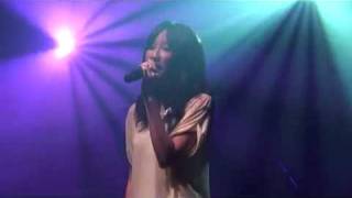 Kelly Poon 潘嘉麗 - 說不哭 LIVE 2011