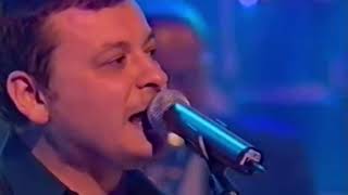 Manic Street Preachers - James Dean Bradfield - BBC2 - Jools&#39; Hootenanny - 31/12/2003