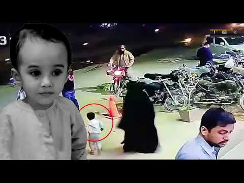 Tragic Incident: Child Falls into Open Manhole at NIPA Chowrangi | CCTV | Karachi