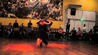 La vida es una milonga - Cristhian Sosa y Carolina Bonaventura en Soho Tango