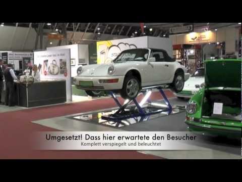 Mobile Hebebühne WDW-Lift  zur Präsentation perfekt restaurierter Fahrzeuge