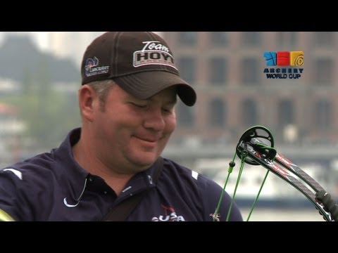 Reo Wilde v Julio Ricardo Fierro – compound men’s gold final | Shanghai 2012 Archery World Cup S1