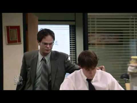 The Office: Dwight shoulder taps Jim