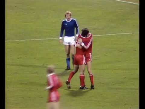 03/11/1976 European Cup 2nd Round 2nd leg BAYERN MUNICH v BANIK OSTRAVA