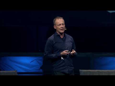 How a Small Team Can Challenge the Large Game Companies?