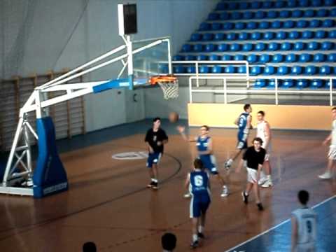 KK.LUKAVAC-Zakucavanje