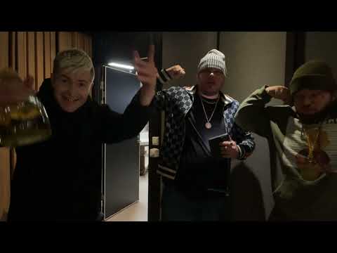 JUNNU - Kato Mua feat. MF Taste & Opaali (PUNCHLINE STUDIO SESSARI)