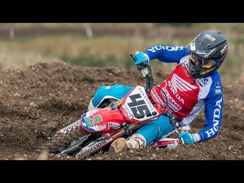 Live with Jake Nicholls…