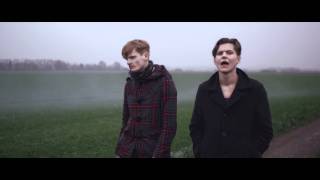 Frankie & The HeartStrings - Everybody Looks Better (In The Right Light)