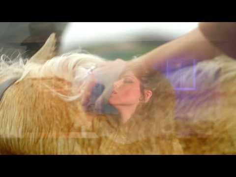 Jesse Woods – Buckle Bunny (Official Video)