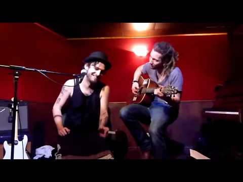 Soan Live Acoustique au Chat Noir - Paris-  Janvier 2013