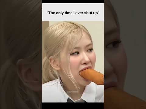 Priorities: eat first, talk later 🤭#Vibes#Mood#fypviralシ  #Aesthetic#ChillVibes #DailyMood#VibeCheck