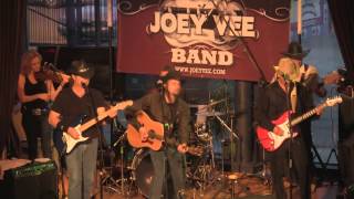 SNEAK PEEK, EXCLUSIVE: Joey Vee - California (Live from UDetroit Cafe)