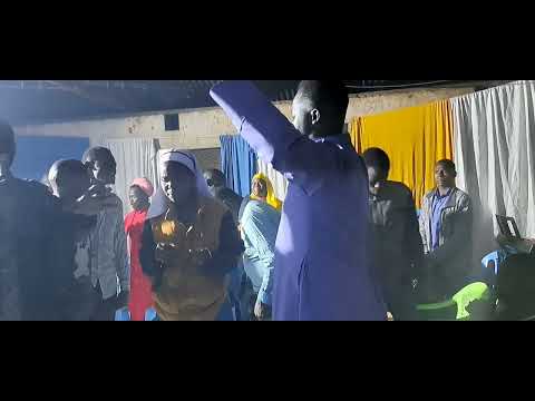 Donge pok oloi e lweny 