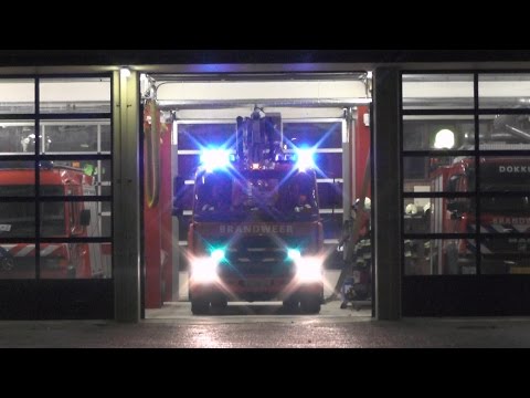 P1, Brandweer Dokkum [HW 02-4250] naar schoorsteenbrand Buitenpost