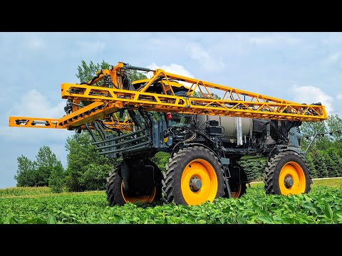 A BRAND NEW Hagie STS12 Sprayer!?!