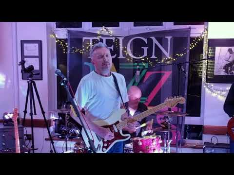 Ian Parker Band at Teign Jazz & Blues 31 Aug 2023 - Help The Poor (B B King) shot on a Samsung S21