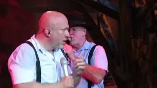 The Amish Outlaws - California Love (Tupac Shakur) - 10/3/25 - Mohegan Sun - Wolf Den - Uncasville