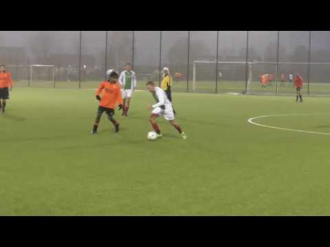 Opjestropdas.nl 10 dec 16 VV De Meern 10 - EDO 7 com 2-0 Harry als altijd foutloos