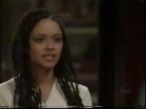 GH 02.07.01 - Gia and Nik's couch make-out