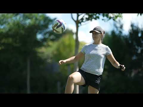 The Ultimate Guide to Retro Football Jerseys for Collectors and Fans