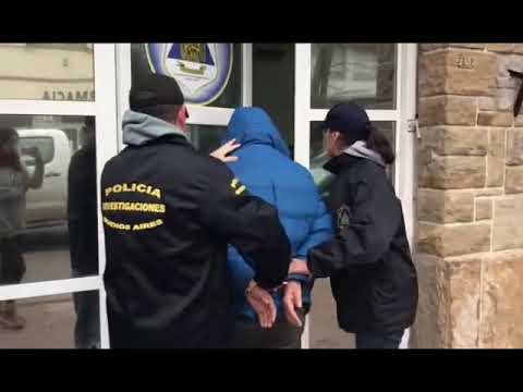 Instaló la caja fuerte en un colegio y después la abrió para robar