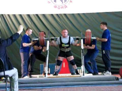 Belyaev squat 400 Titan's CUP