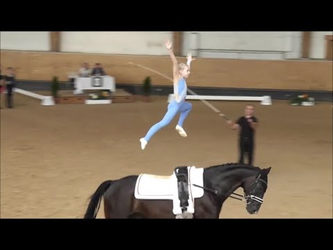 Bayerische Meisterschaft 2024 - Einzelvoltigieren - Stella Pfaffenzeller