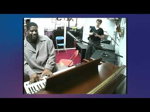 Eddie Howard Jr   The Day Gospel Organ Met Jazz Organ   Solo Performance
