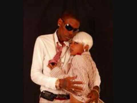 Vybz Kartel ft Lisa hype - Come tek Cocky