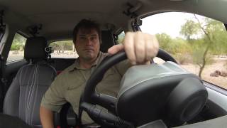preview picture of video 'Rob Trudell drives though hillside Paradise Valley, Arizona housing'