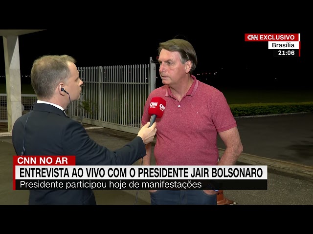 "Gostaria que saíssem às ruas como eu&", responde Bolsonaro a Maia e Alcolumbre