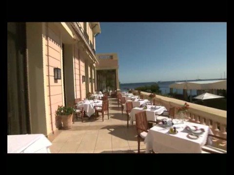 Discover the Hotel Royal Riviera official Video