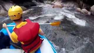 preview picture of video 'Perak Gopeng Ulu River White Water Rafting'