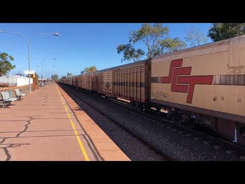 SCT001 SCT003 SCT 6MP9 Melbourne to Perth at Port Augusta 21 10 2017
