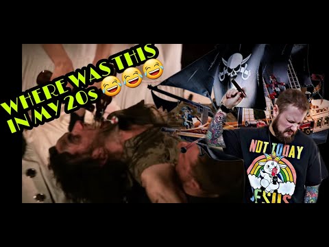 Score Card Reactions : ALESTORM - Drink