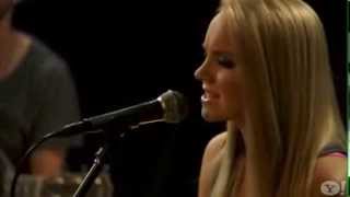 Danielle Bradbery &#39;Never Like This&#39; acoustic A++!!
